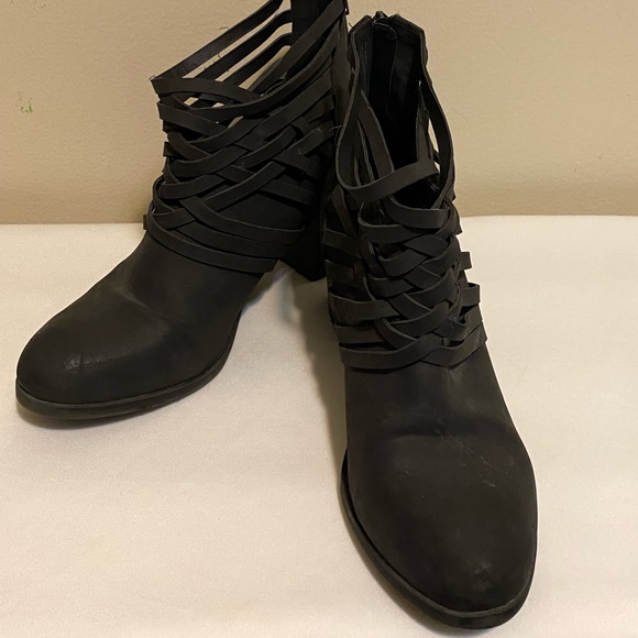 size 10 ankle boots
